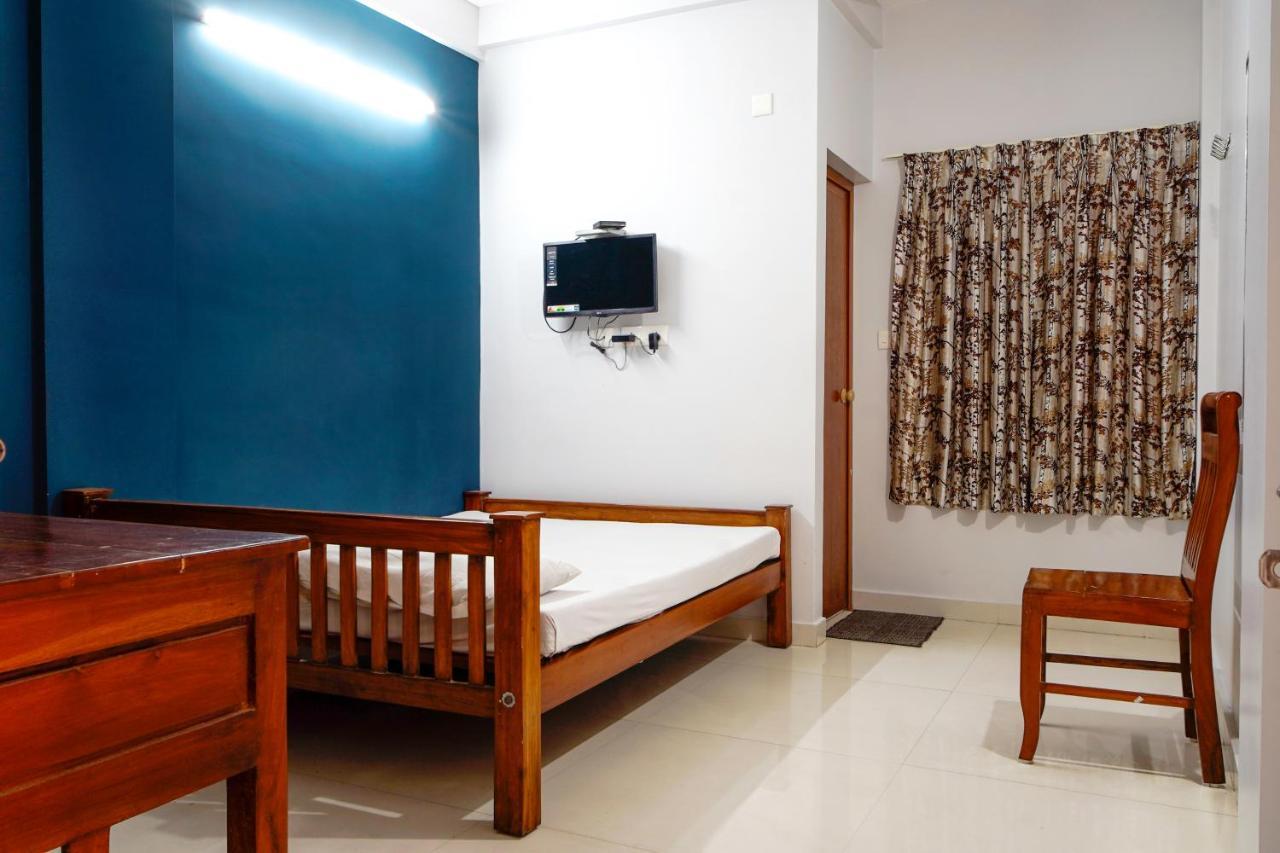 Reach Residency Hotell Kochi Eksteriør bilde