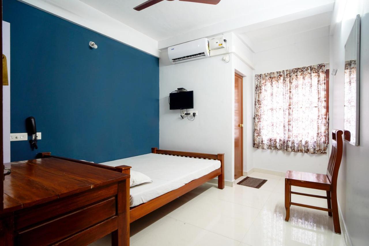 Reach Residency Hotell Kochi Eksteriør bilde