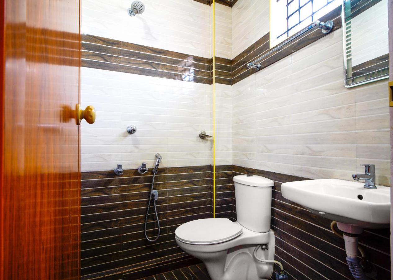 Reach Residency Hotell Kochi Eksteriør bilde