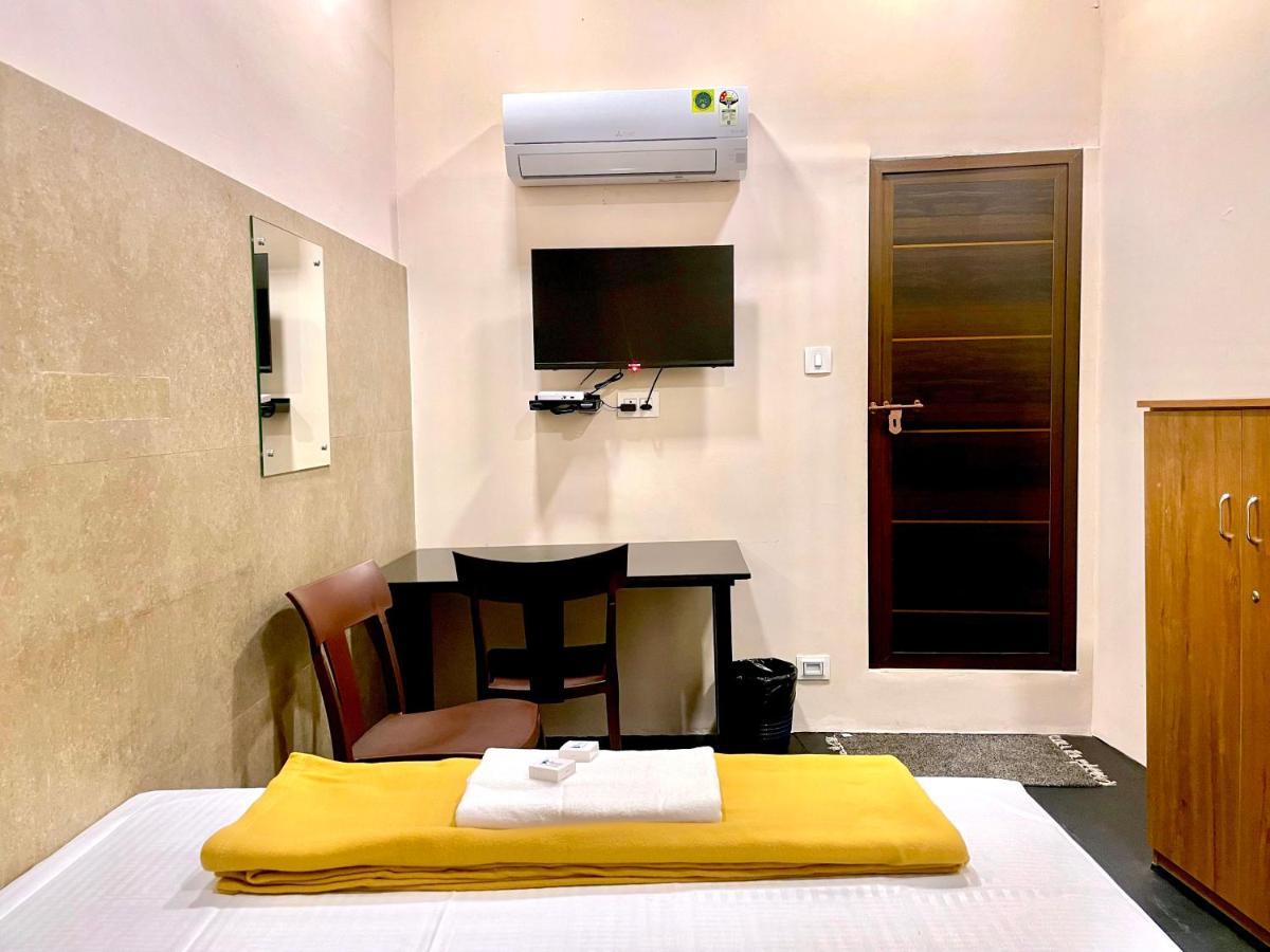 Reach Residency Hotell Kochi Eksteriør bilde