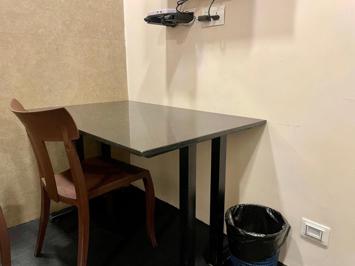 Reach Residency Hotell Kochi Eksteriør bilde