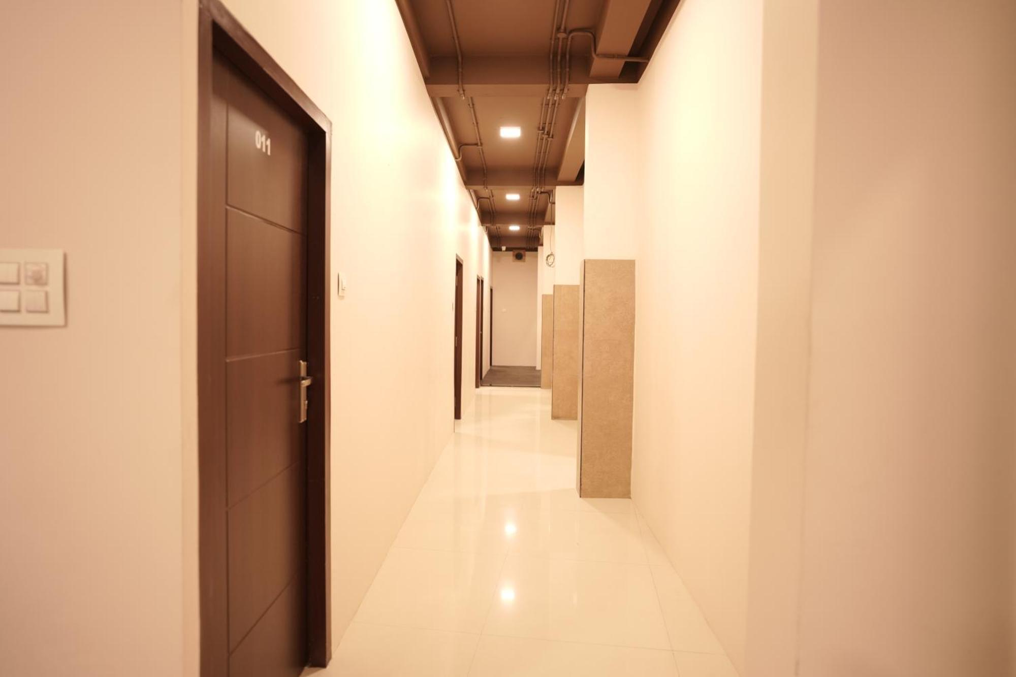 Reach Residency Hotell Kochi Eksteriør bilde