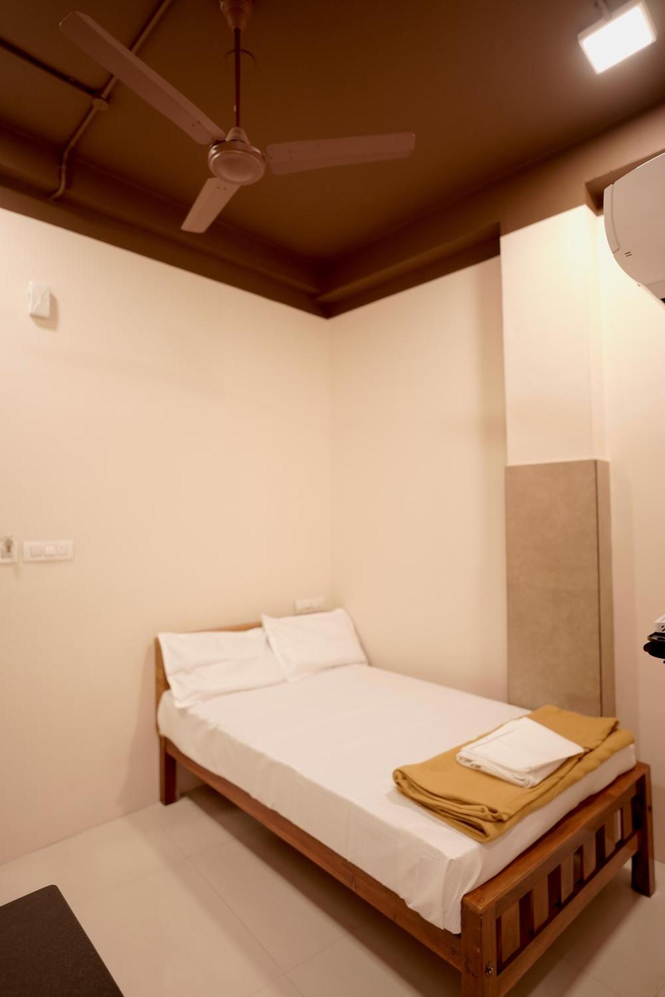 Reach Residency Hotell Kochi Eksteriør bilde