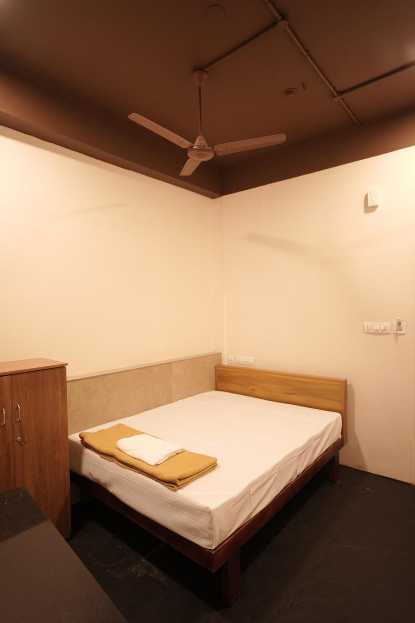 Reach Residency Hotell Kochi Eksteriør bilde