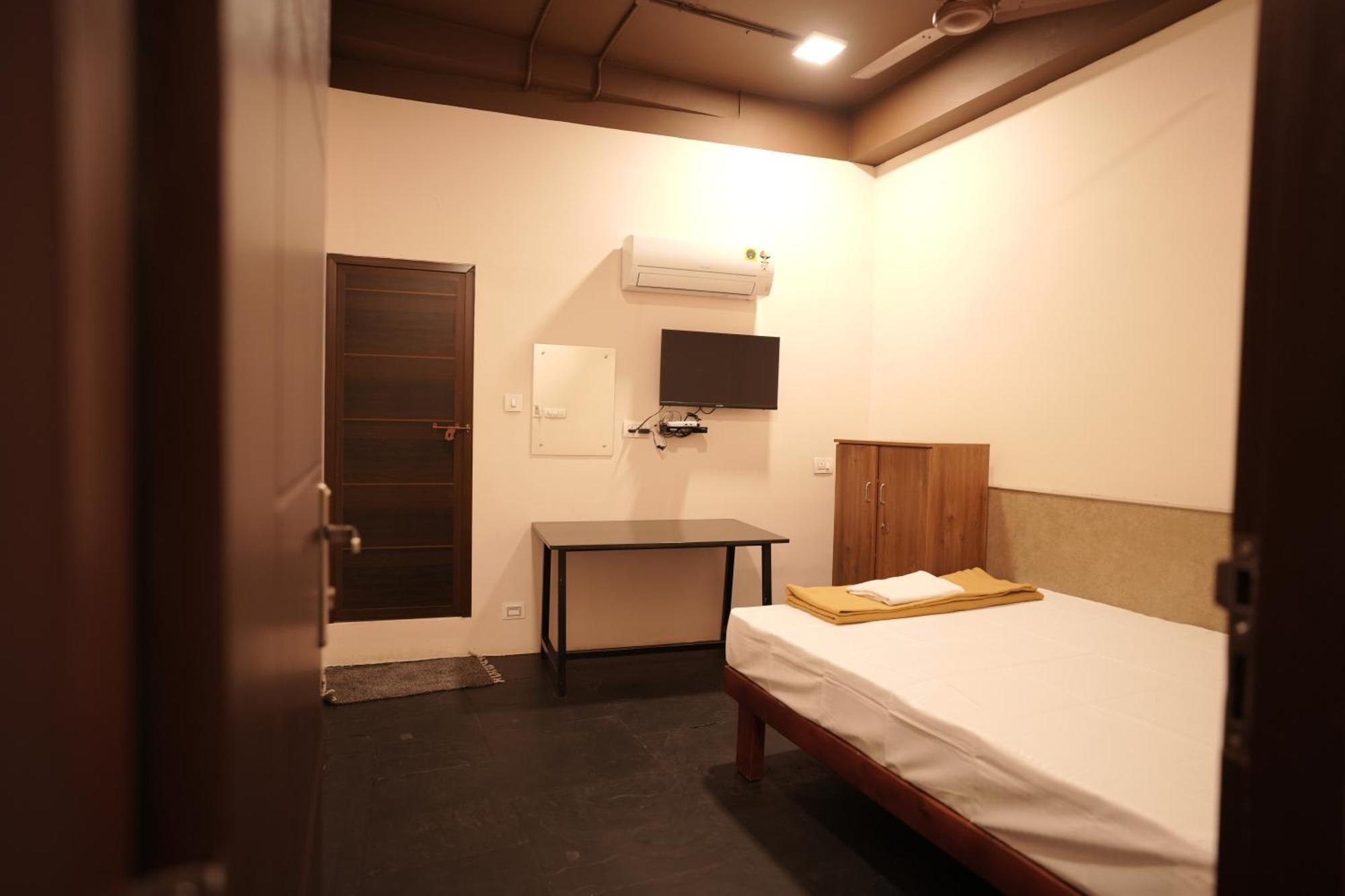 Reach Residency Hotell Kochi Eksteriør bilde