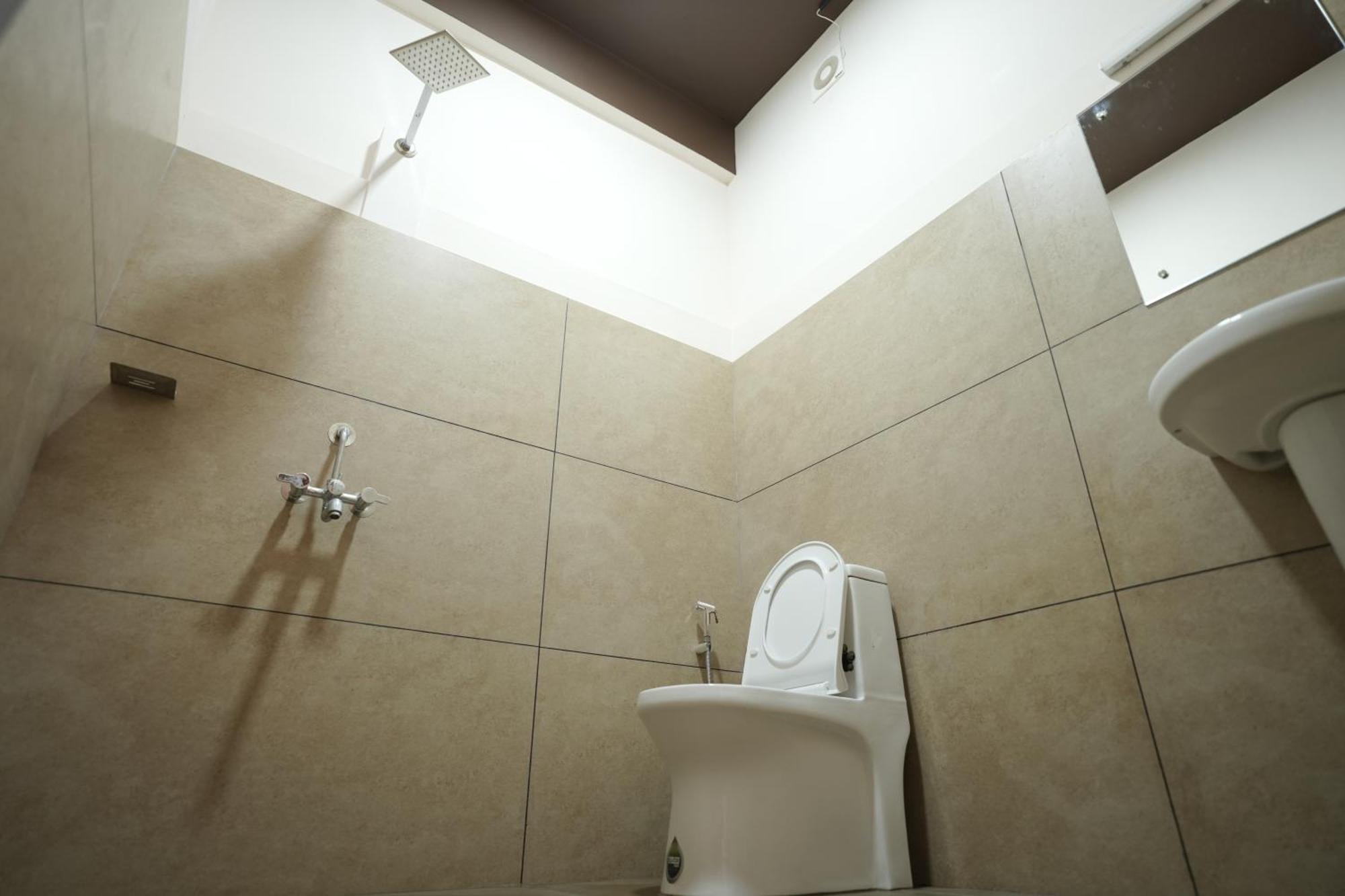 Reach Residency Hotell Kochi Eksteriør bilde