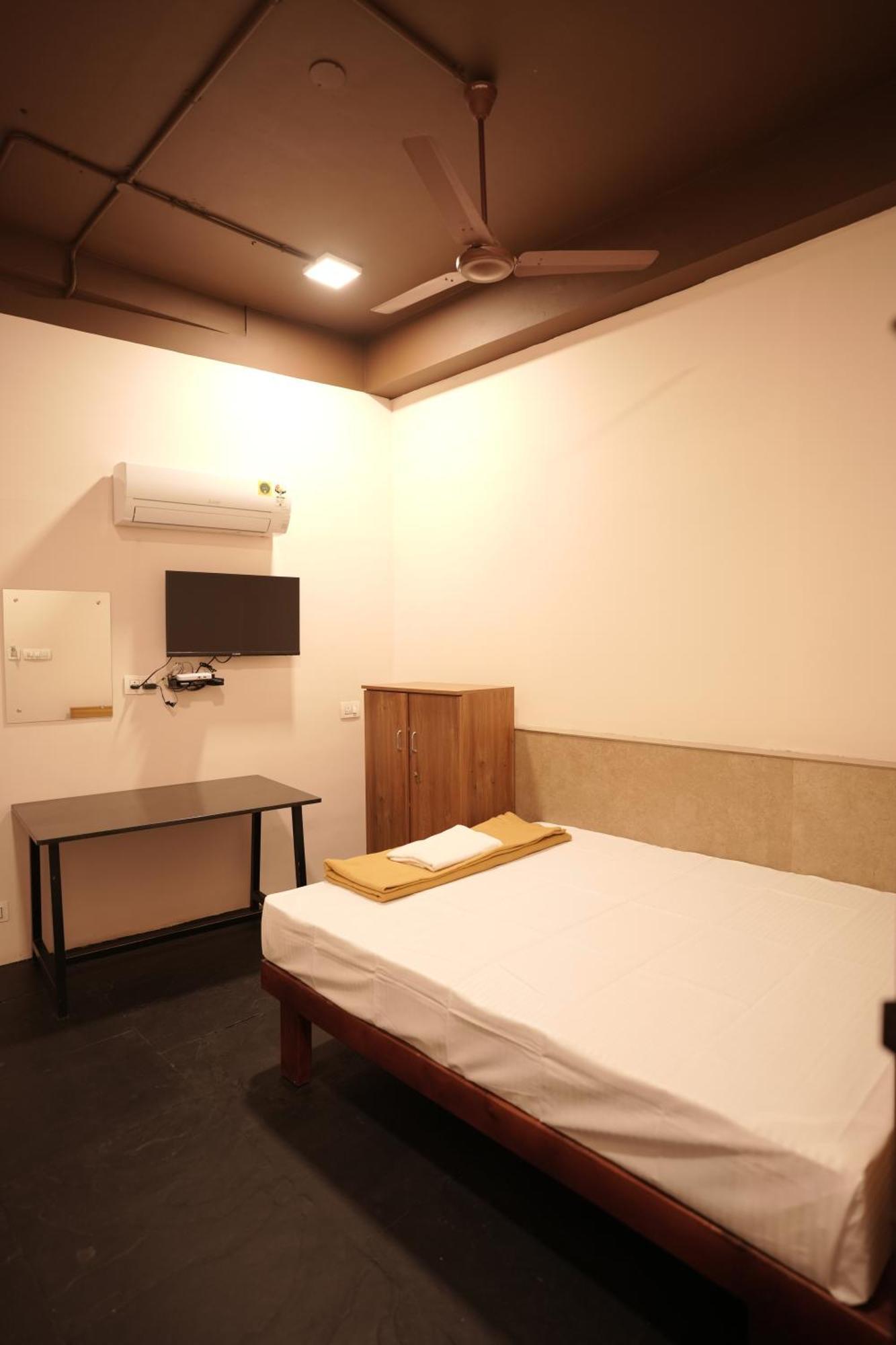 Reach Residency Hotell Kochi Eksteriør bilde