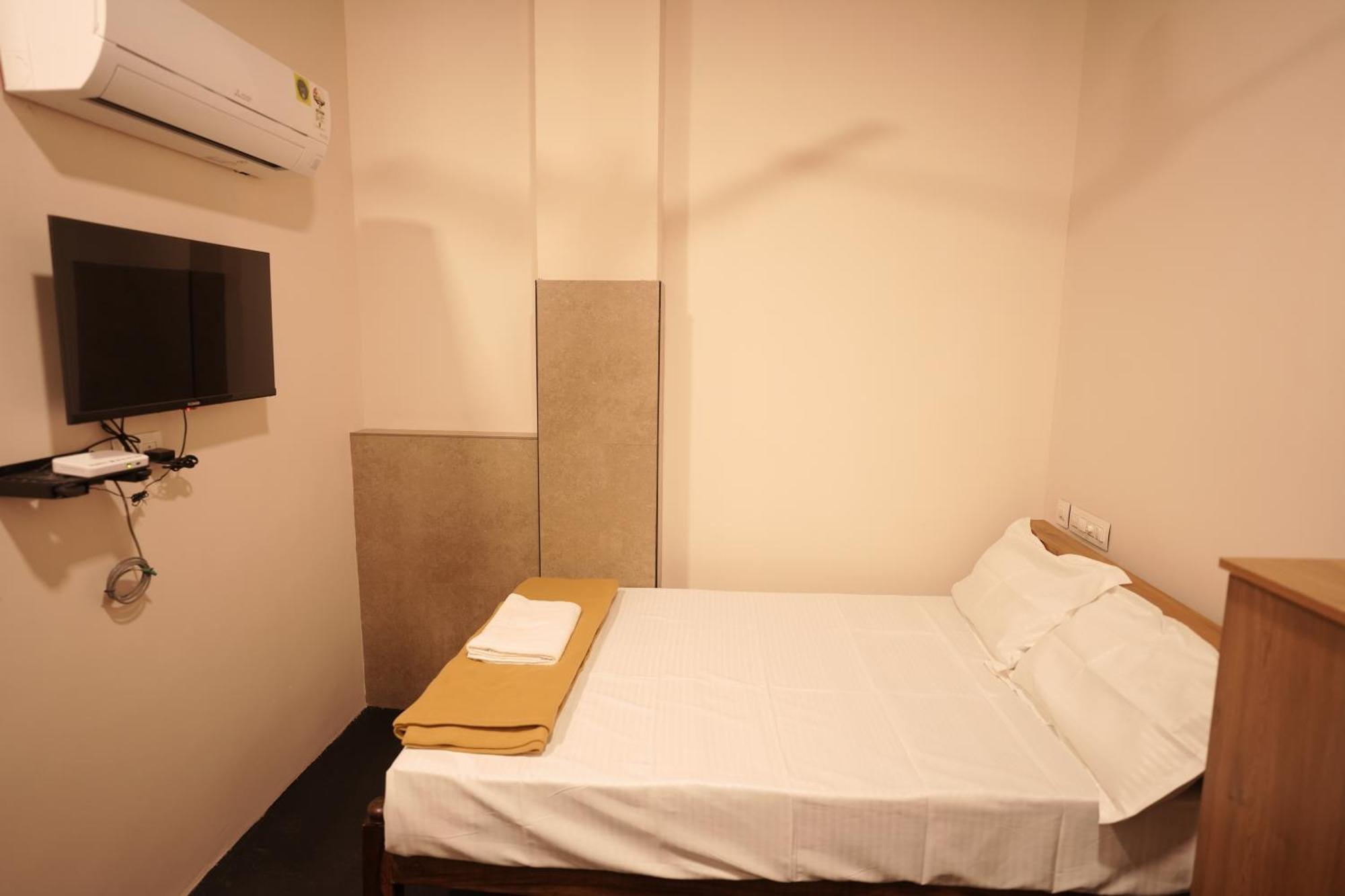 Reach Residency Hotell Kochi Eksteriør bilde