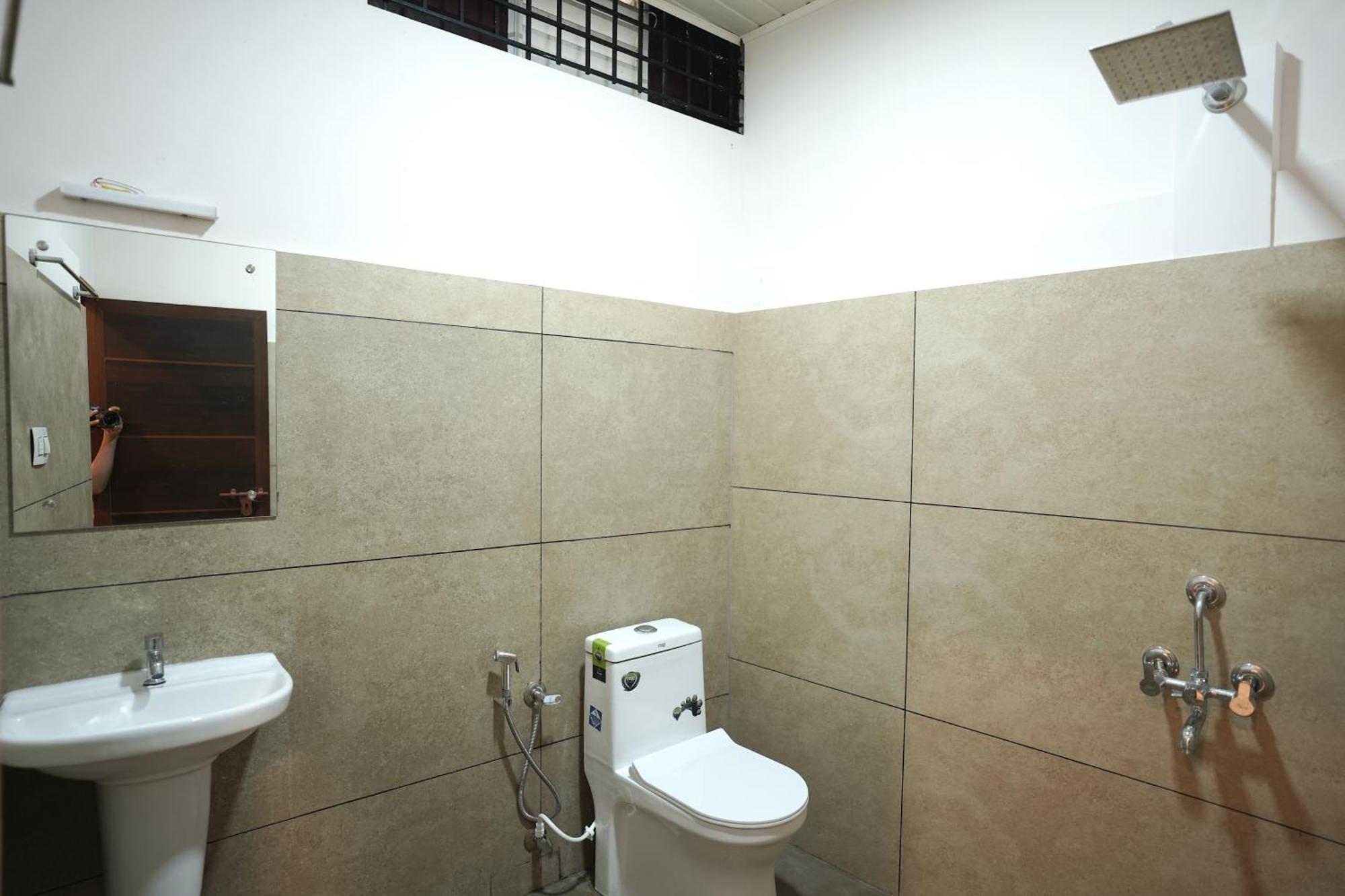 Reach Residency Hotell Kochi Eksteriør bilde