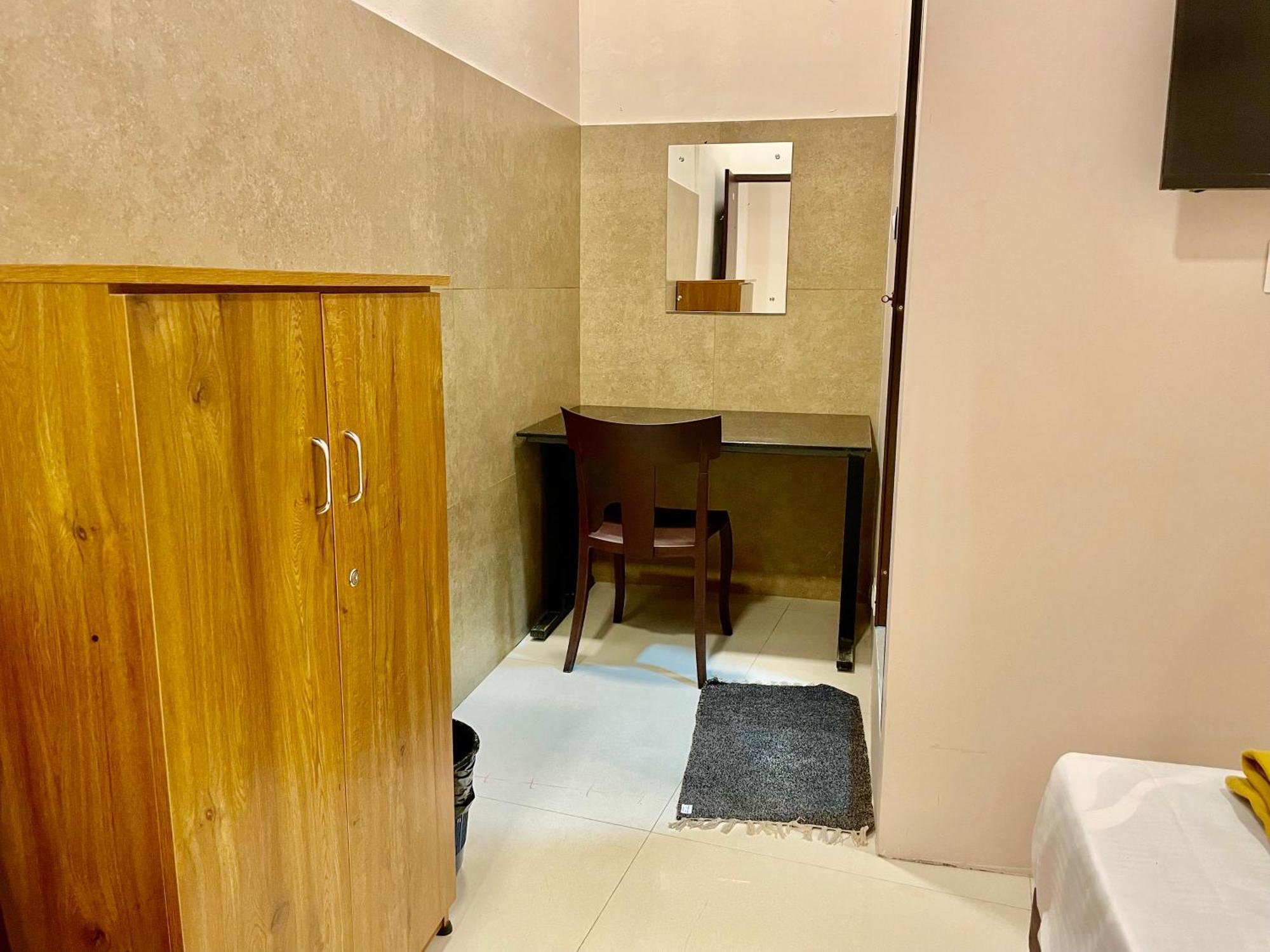 Reach Residency Hotell Kochi Eksteriør bilde